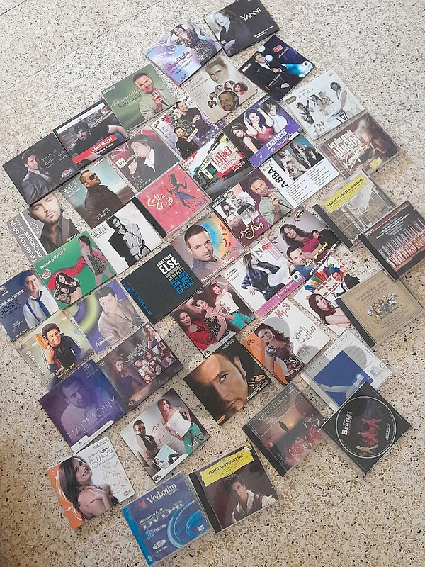 all cds b 17$