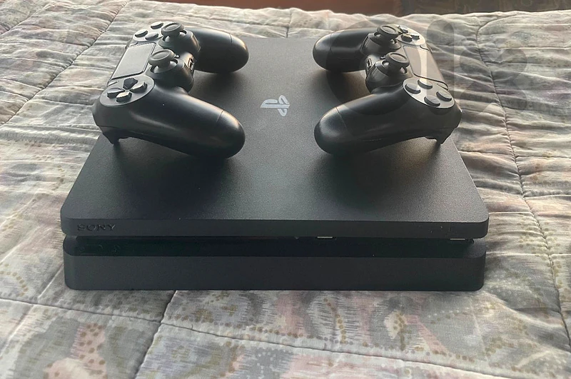 ps4 slim