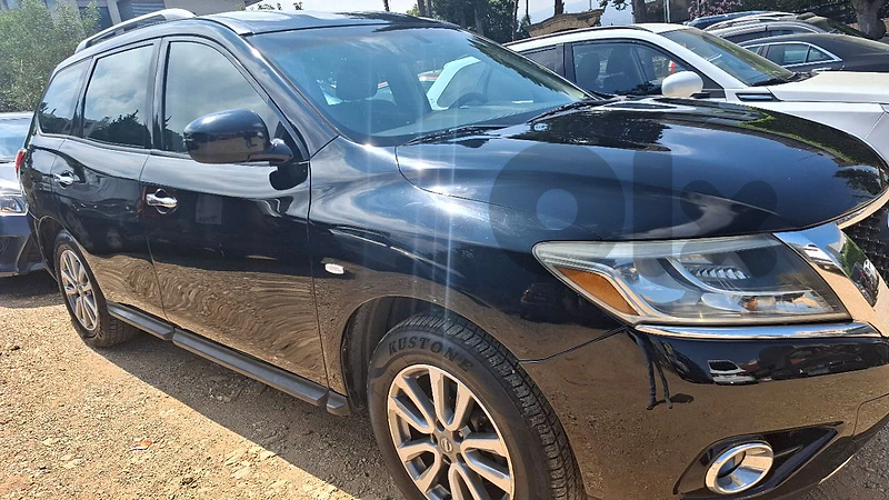 Nissan Pathfinder 2013