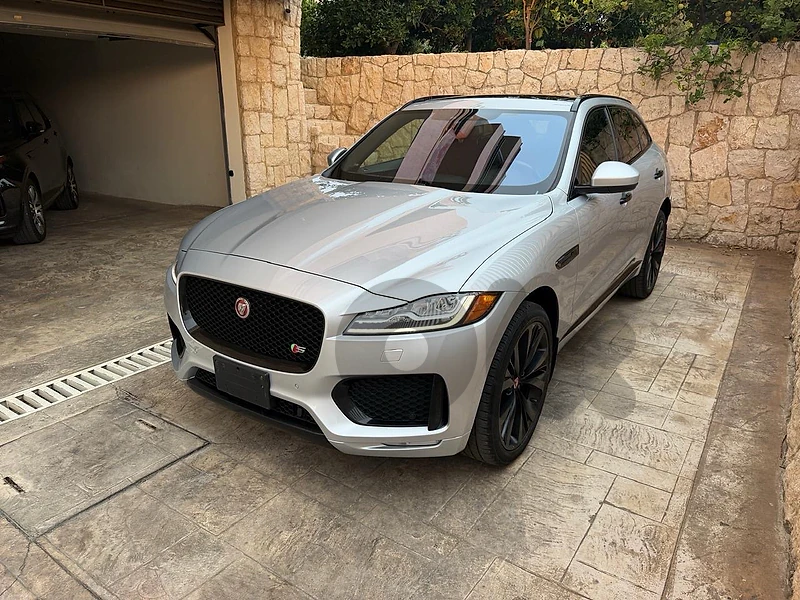 Jaguar F-Pace 2018 S P380 Supercharged cleancarfax full Jaguar F-Pace 2018 S P380 Supercharged cleancarfax full