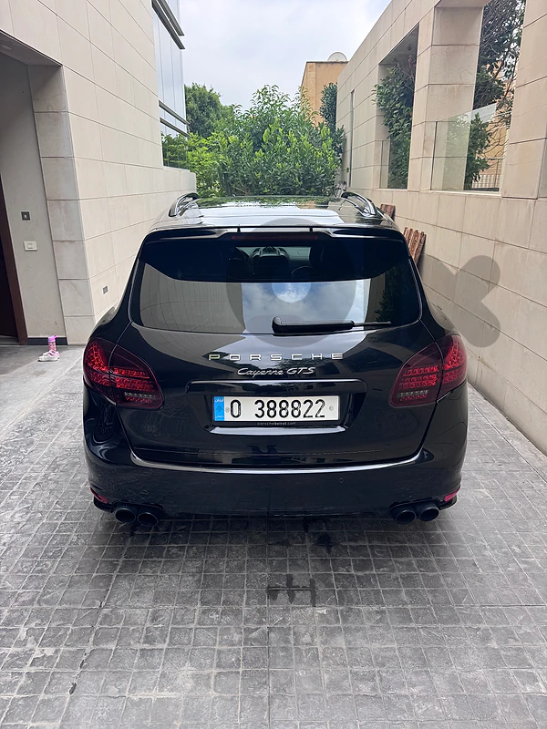 Porsche Cayenne GTS (with warranty)