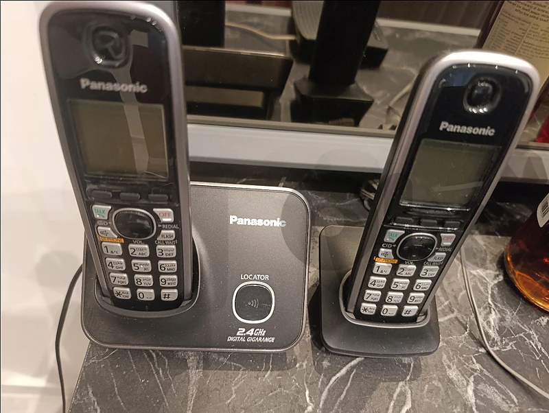 Panasonic handy with speaker new black color