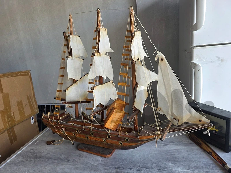 Giant Art wooden ship 🚢  📐 85cm