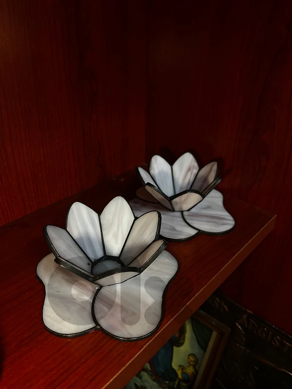 tiffany candlesticks flowers