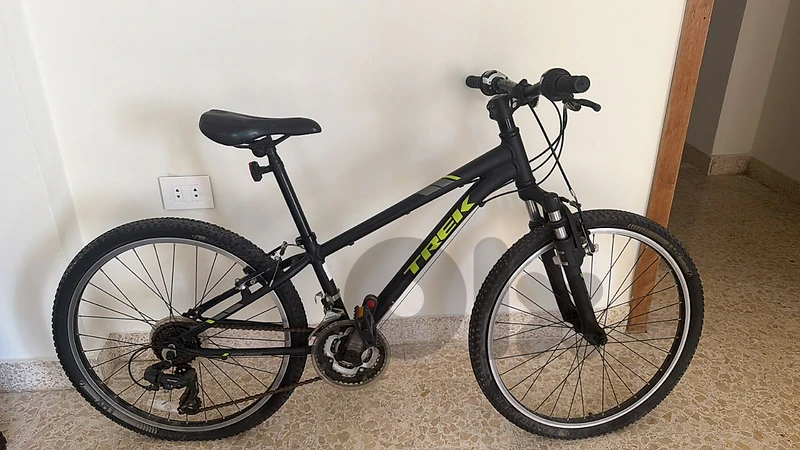 trek bicycle precaliber 24 21 speed