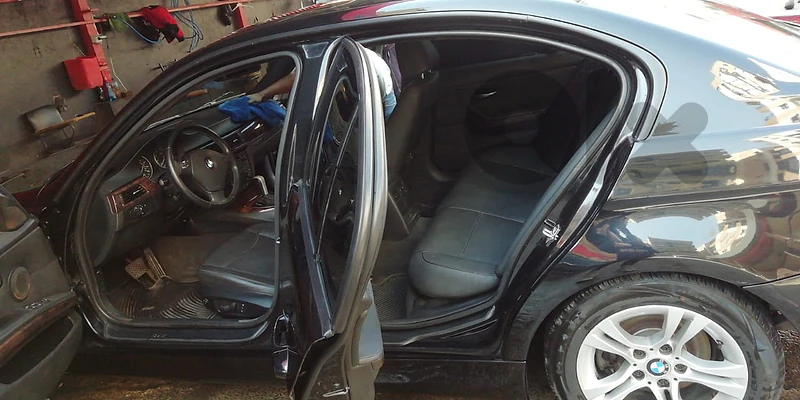 بي ام دبليو الفئة 3 2008