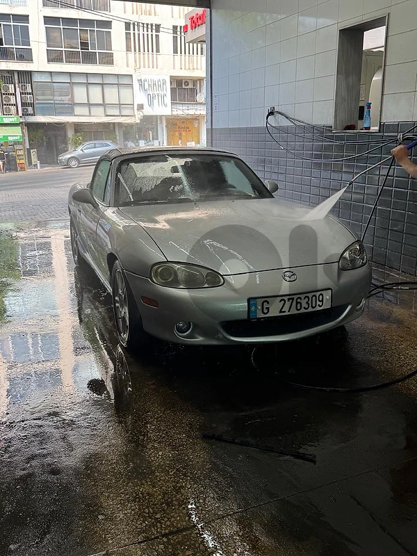 Mazda Miata / MX-5 2004 coupe
