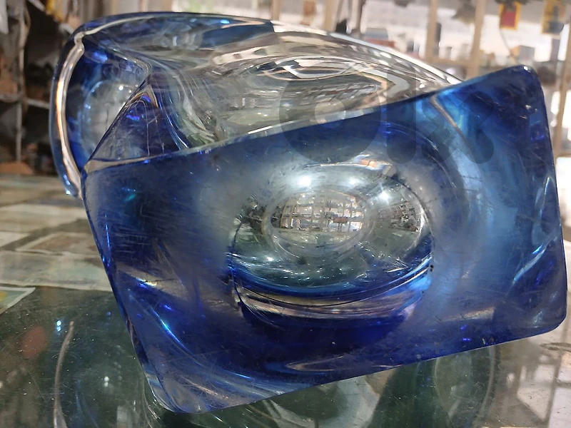 Sculptural Art Glass انتيك عمرها اكتر من ٥٠ سنة