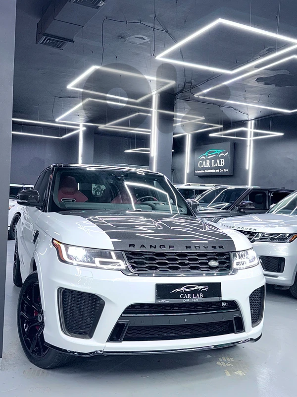 Land Rover Range Rover SVR 2018