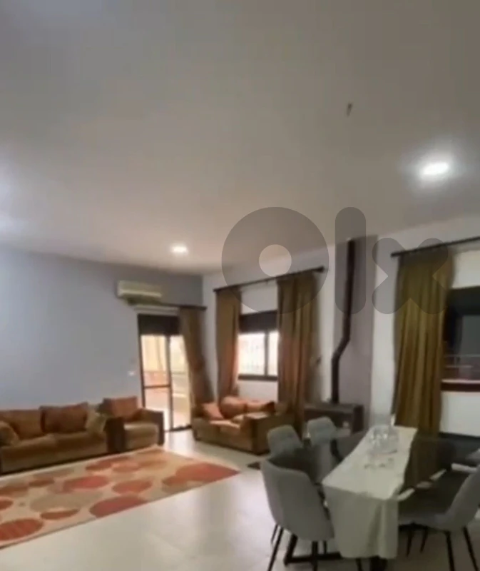 Apartment For Sale in Awkar
