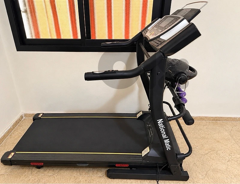 National Matic Treadmill 9007DC-C - Excellent Condition