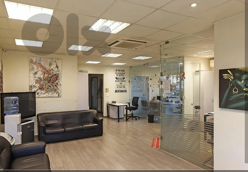 Unfurnished Office for Rent in Jisr El Bachaمكتب غير مفروش للإيجار