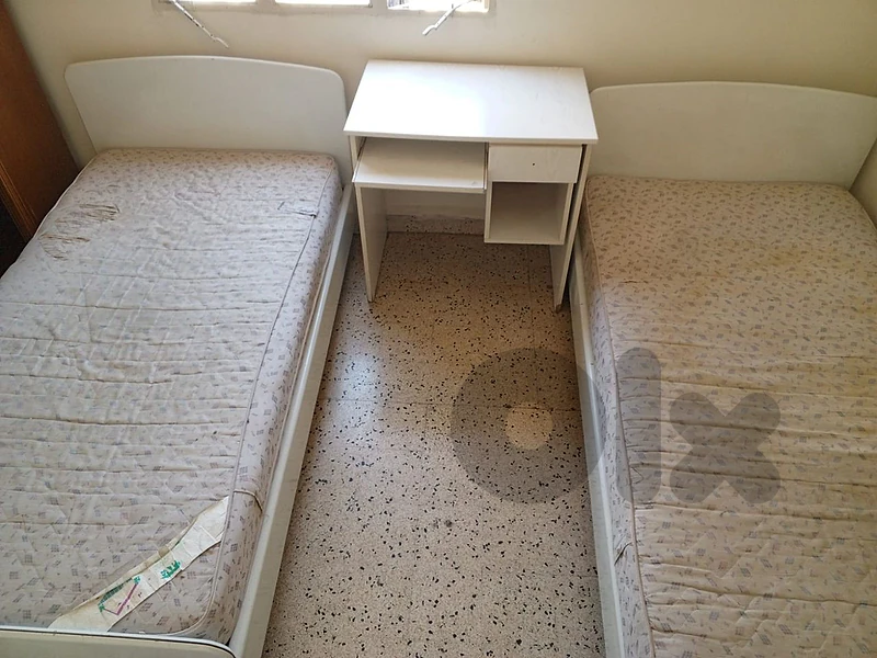 full bedroom set - غرفة نوم كاملة