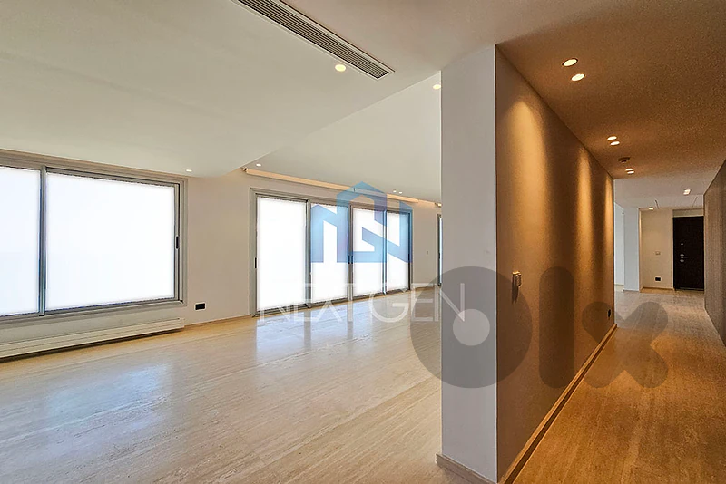 Apartment for Sale in Ras Beirut | شقة للبيع في رأس بيروت