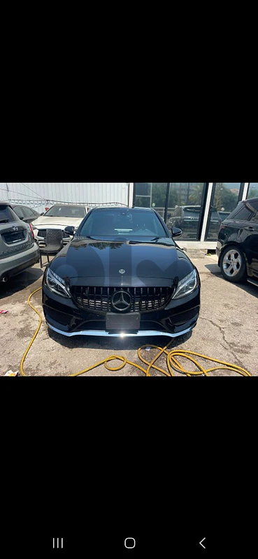 Mercedes-Benz c 300 amg