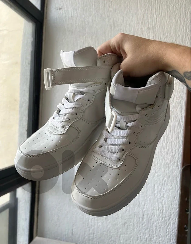 NEW SIZON SHOES FOR SALE (NEVER WORN)