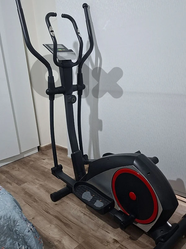 Fitness elliptical trainer used like new