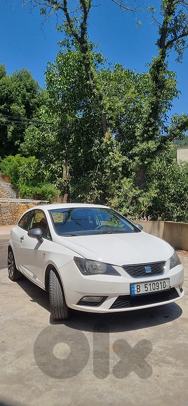 Seat Ibiza 2013 sedan 1.6 Seat Ibiza 2013 sedan 1.6