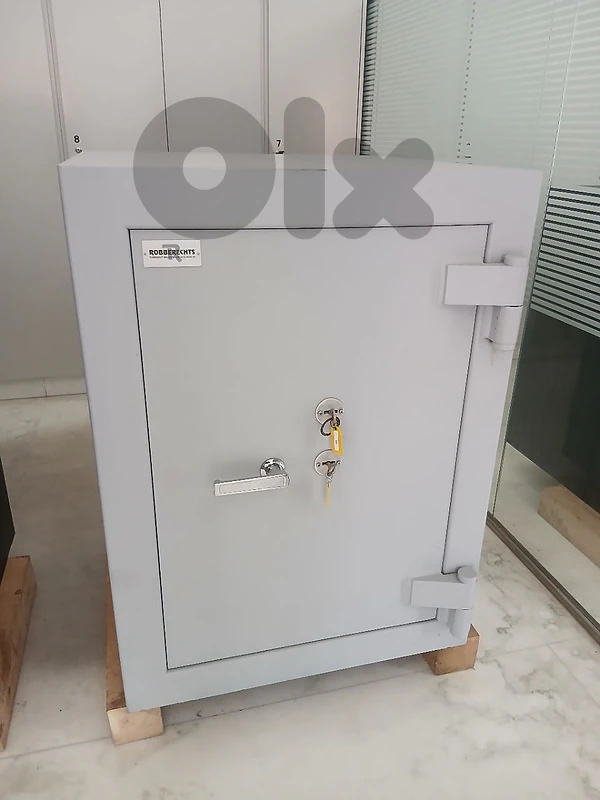High grade Robberechts safe for sale