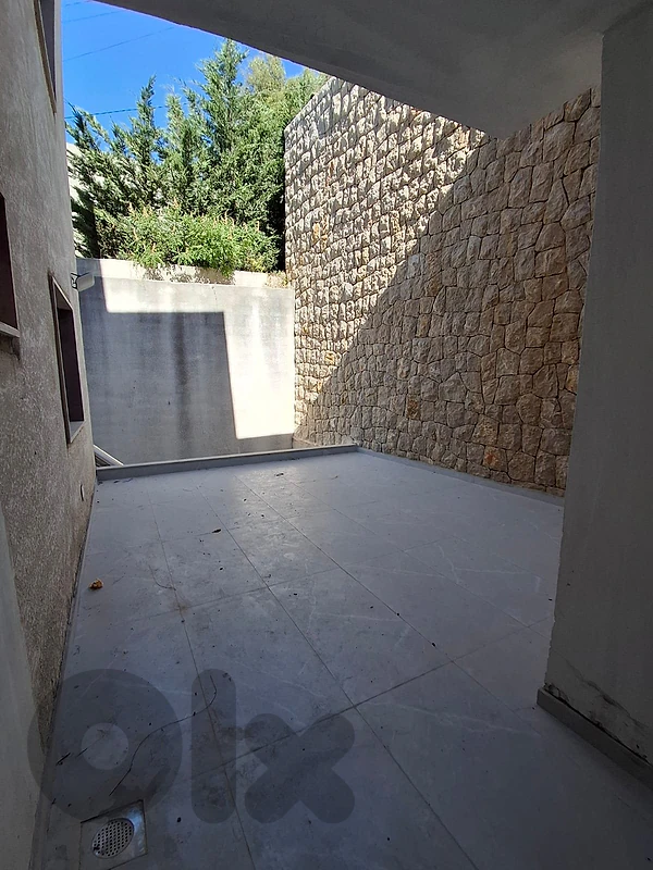GMK503AD - Apartment For Rent In Achkout - شقة للإيجار في عشقوت