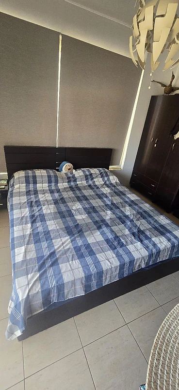 king bed and mattress for sale
