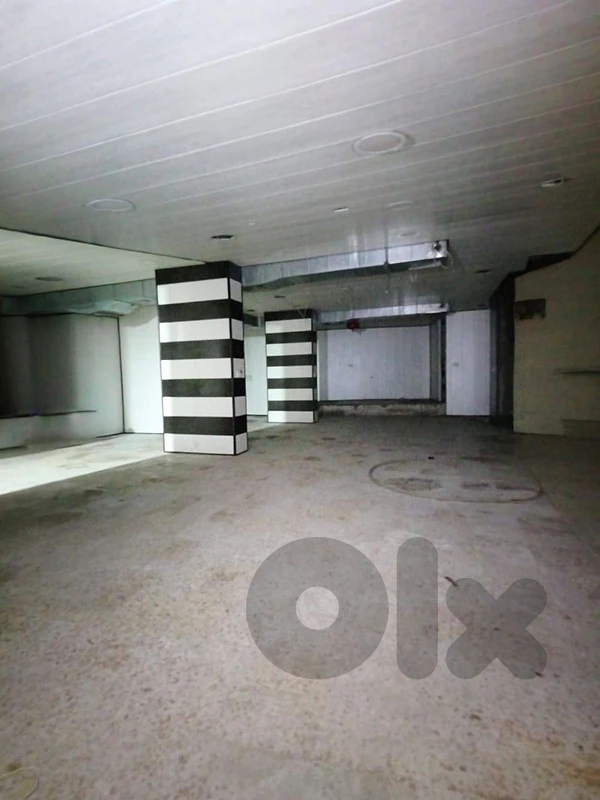 Shop for Sale in Mar Elias محل تجاري للبيع في مارلياس