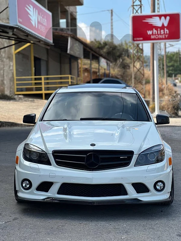 Mercedes-Benz C63 2009