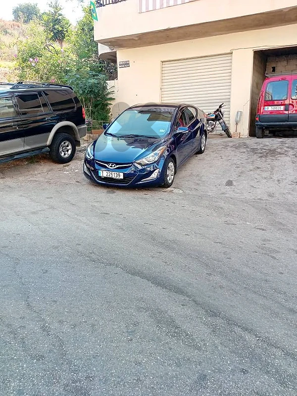 Hyundai Elantra 2013