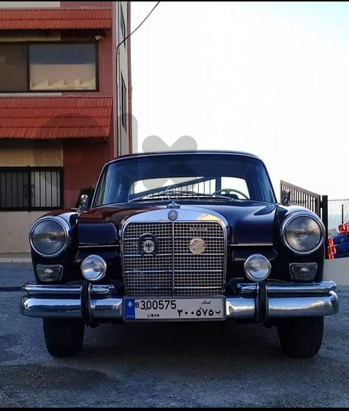 Mercedes-Benz 190 1964 W110 Heckflosse