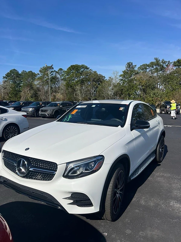 Mercedes-Benz GLC-Class 2018 GLC 300 COUPE 4MATIC AMG PACKAGE Mercedes-Benz GLC-Class 2018 GLC 300 COUPE 4MATIC AMG PACKAGE
