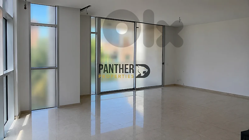 Apartment for rent in Achrafieh Ref#CC107 شقة للإيجار في الأشرفية