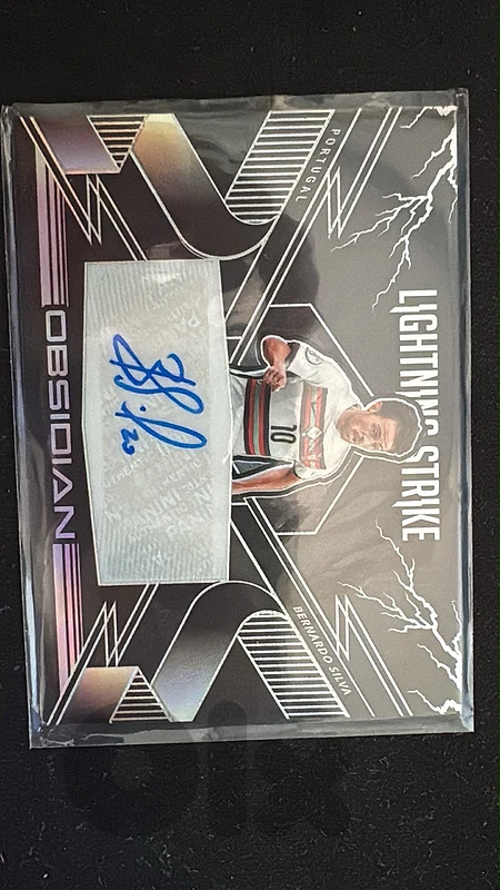 bernardo silva signed with piece of his shirt