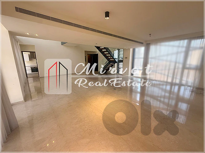 Luxury 250 sqm Modern Loft |Prime Location Near ABC Mall