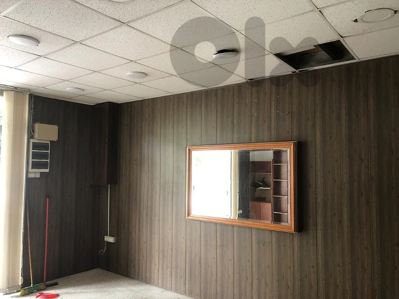 محل للايجار في جل الديب Shop for rent in Jal el Dib