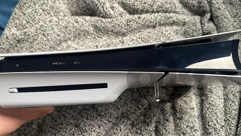 ps5 slim used 2 week