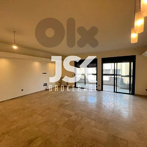 L22068 Apartment For Rent in Hazmieh, Baabda