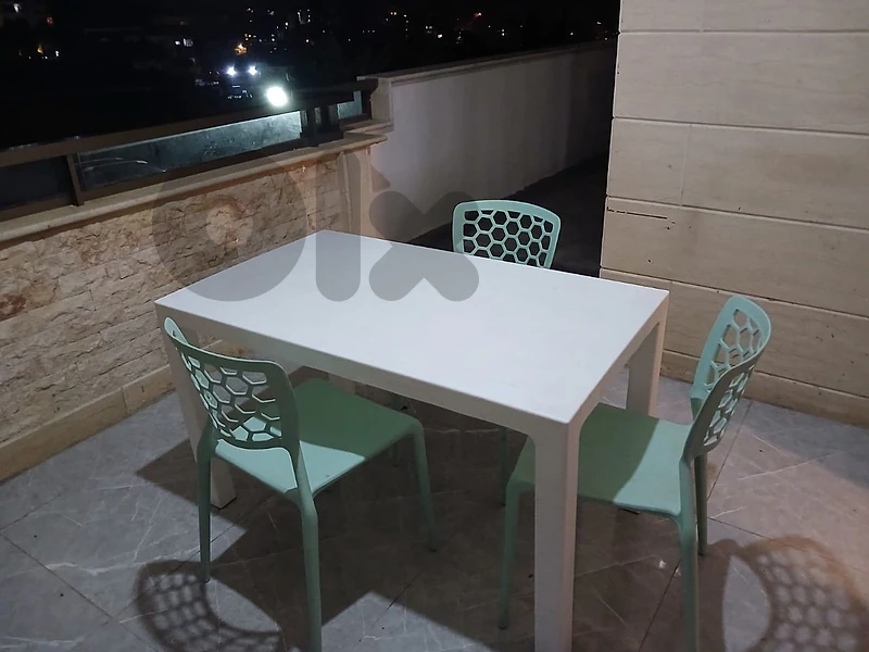 طاوله و3كراسي نوعيه مرتبه