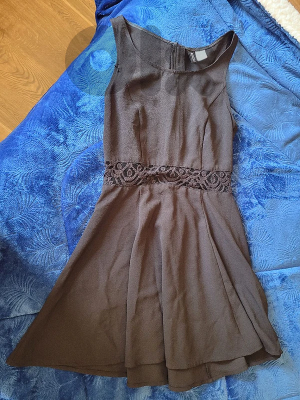 black dress