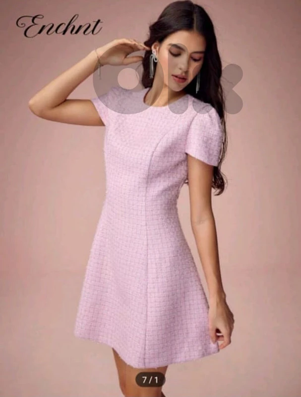Pink dress