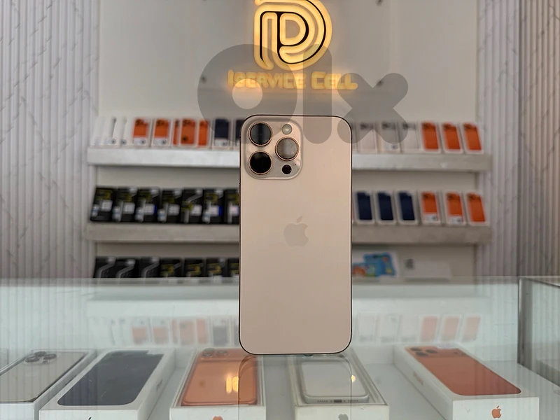 Available iPhone 16 pro max 256Gb Super clean in excellent condition