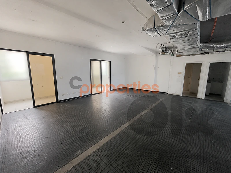 Office For Rent in Saifi مكتب للإيجار في الصيفي CPBPK71