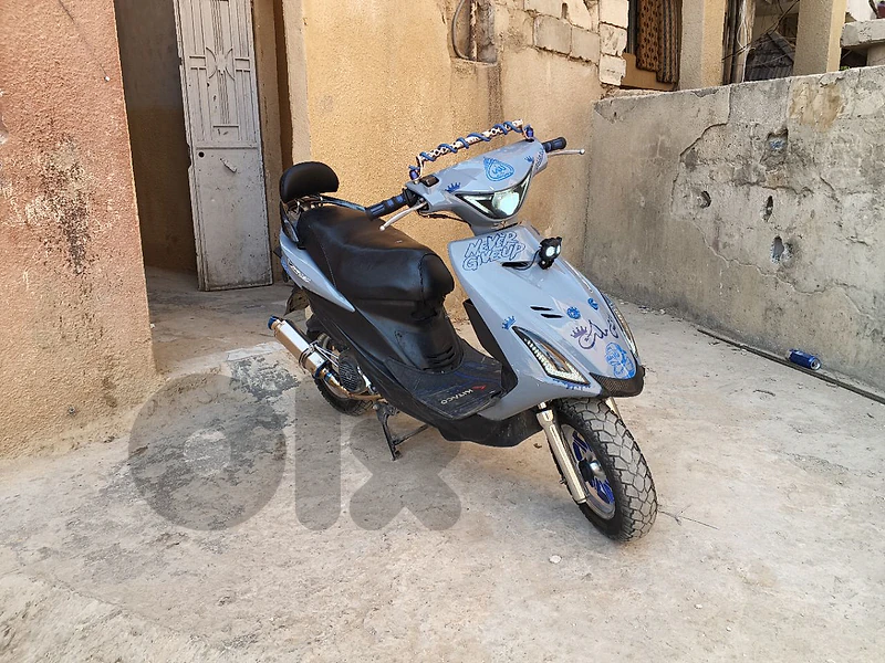 موتسيكل v 150
