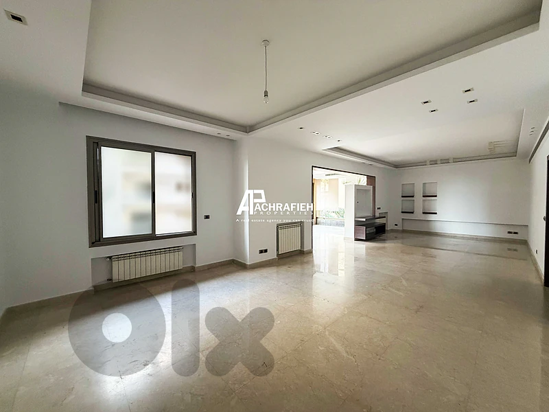 Apartment For Rent in Achrafieh - شقة للأجار في الأشرفية