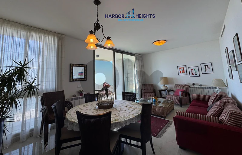 Apartment for Sale in Al Sanayeh Beirut - شقة للبيع في منطقة الصنائع -
