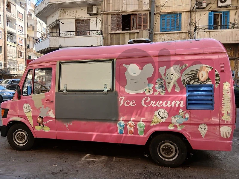 مرسيدس بنز آخر 1995