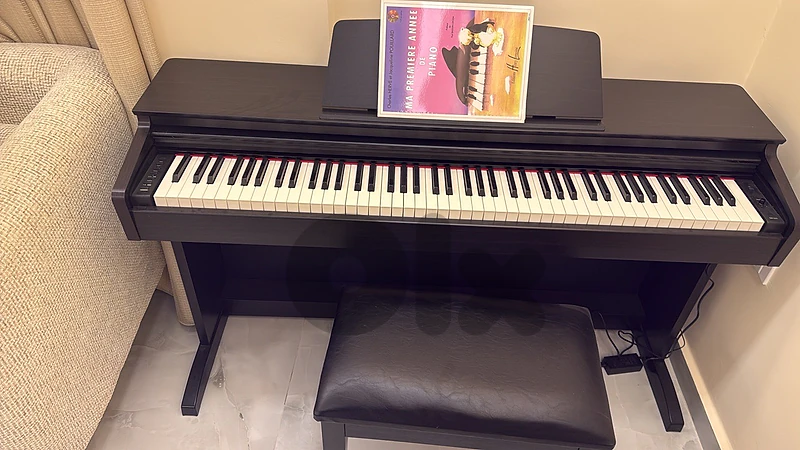 piano medeli