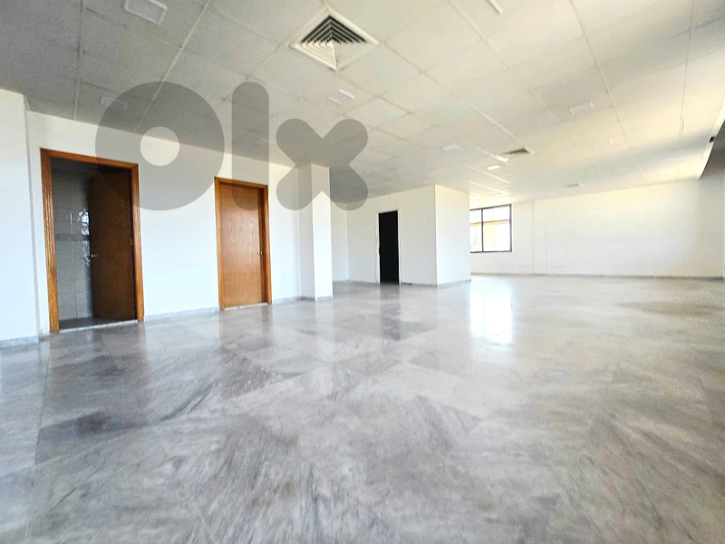 RAO26-5267 Office 170m2 for rent in Downtown Beirut