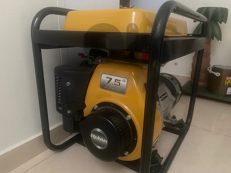 Robin Generator 25A / موتور كهرباء روبين ٢٥ امبير Robin Generator 25A / موتور كهرباء روبين ٢٥ امبير