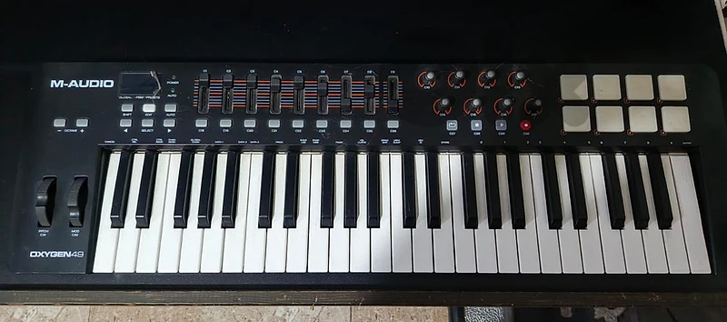 M-audio oxygen 49