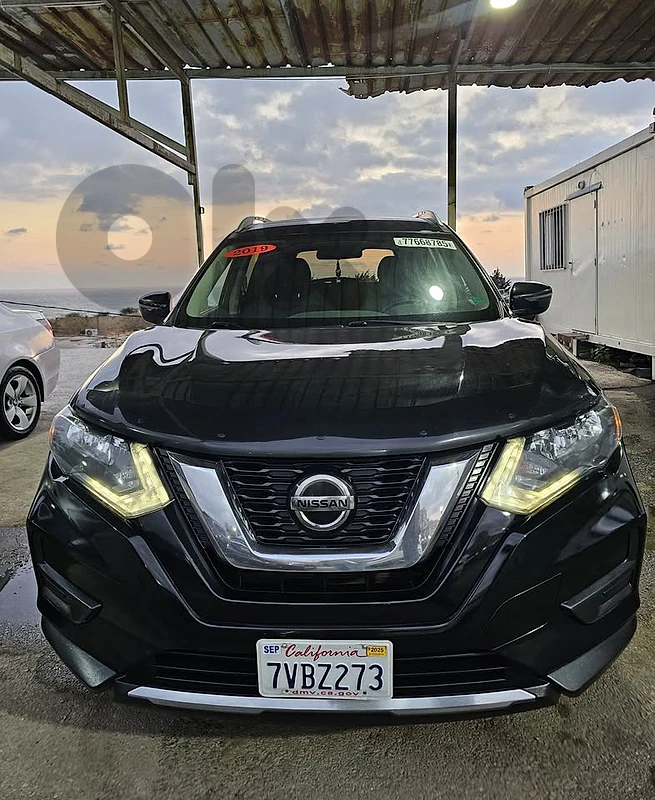 Nissan rogue 4WD 2019